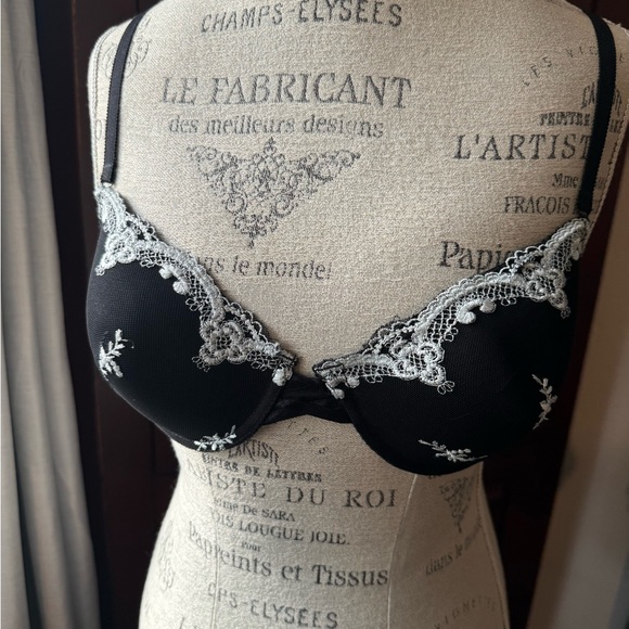 Rampage 36B Black Floral Embroidered Wired Bra - Picture 13 of 16